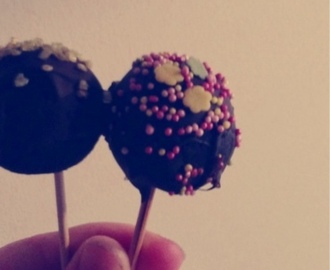 kakkutikkarit - cake pops