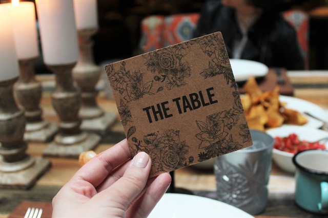 Amarillon keskipiste - The Table