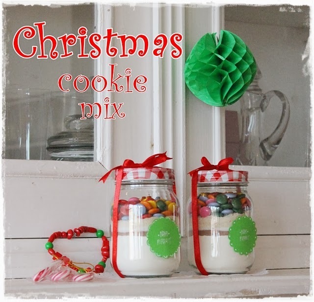 DIY: Christmas cookie mix in a jar