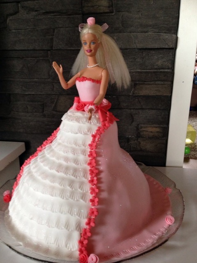 Barbie kakku