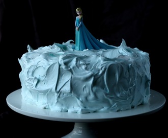Frozen Elsa-kakku 5-vuotiaalle tytölle