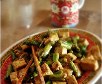 Parsaa (ja tofua) aasialaisella vivahteella