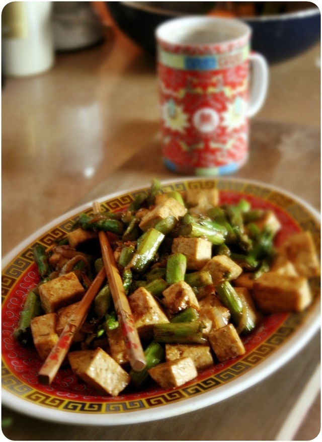 Parsaa (ja tofua) aasialaisella vivahteella