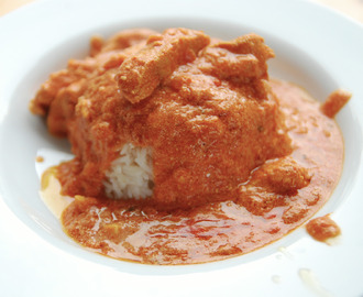 Intialaista voikanaa (Butter Chicken, Murg Makhani)