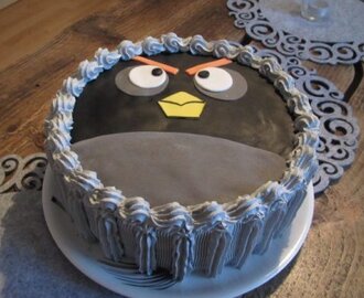 Angry birds kakku