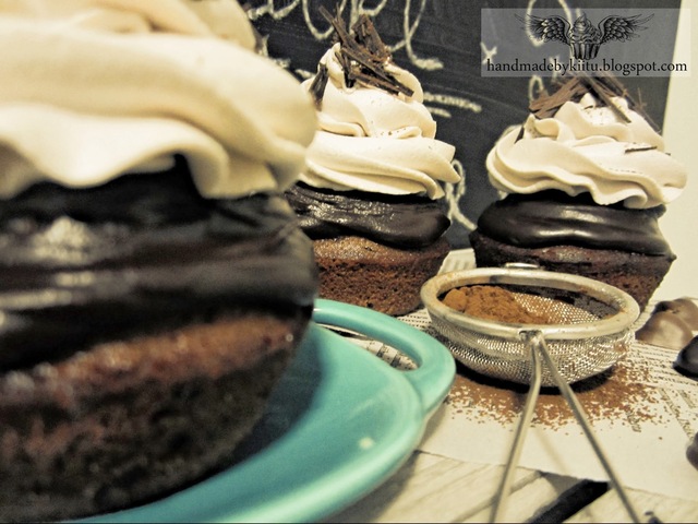 Chocolate mocha cupcakes - Suklaamokkakuppikakut