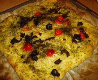 Vihreä pizza ja epäonnistuneet Tosca-tarteletit