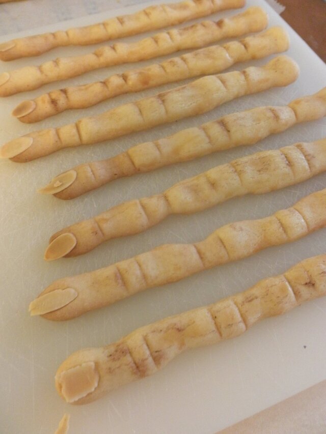 Halloween dead finger cookies