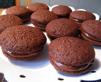 Whoopies`it ja Macarons`it.