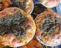 Fetajuusto-pesto muffinsit