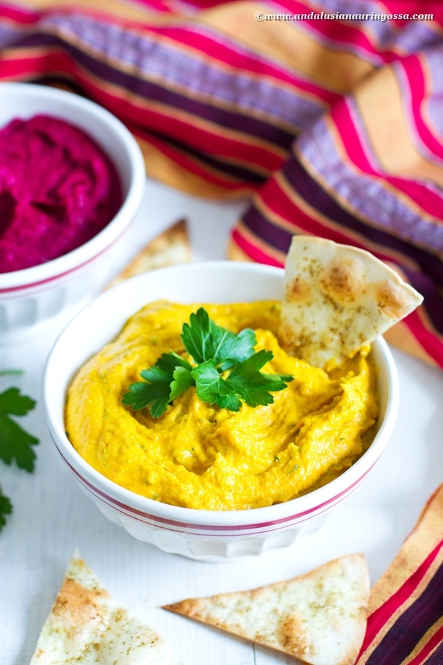 Marokkolainen hummus paahdetuista porkkanoista