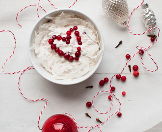 Lingonberry Coconut Overnight Oats