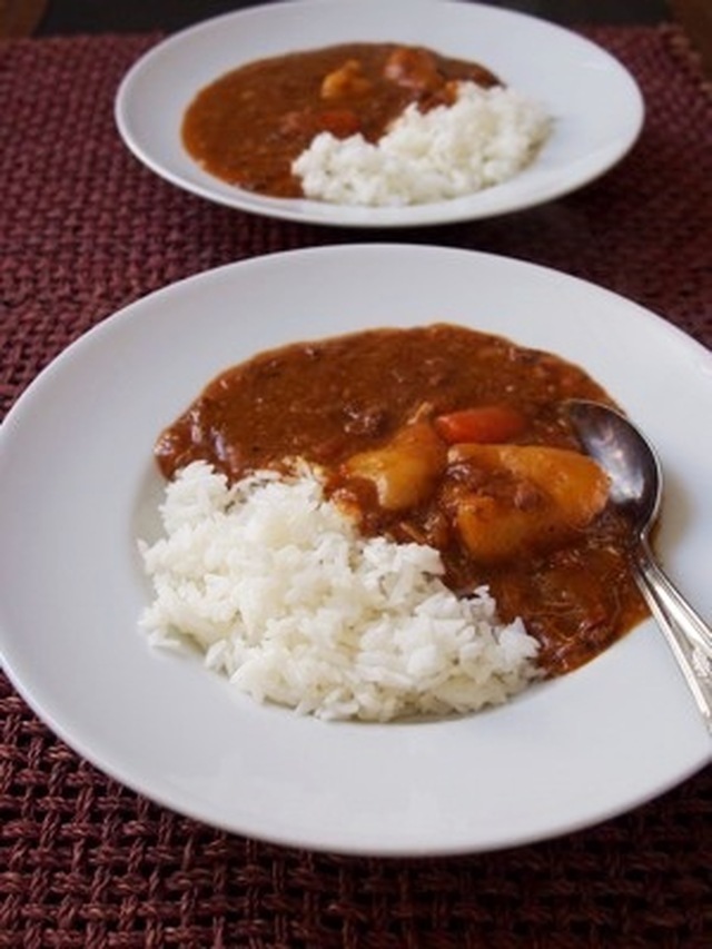Karee raisu eli japanilainen curry riisillä