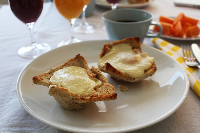 Rachel Khoon Croque Madame -muffinit