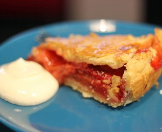 Amerikkalaistyylinen mansikkapiirakka - Strawberry Pie