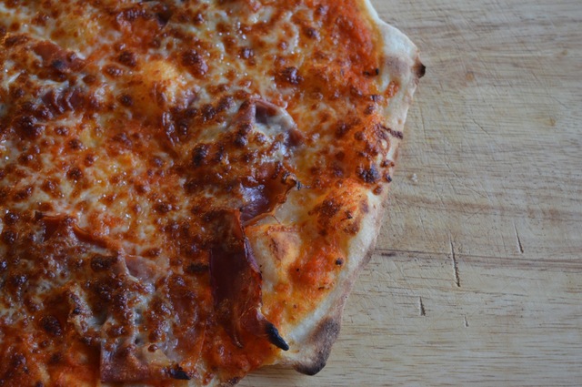 Pizza - melkein kuin oikea italialainen pizza