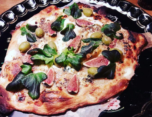 Tässä on galette-piiraan ja pizzan herkullinen fuusio – gapazza