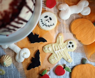 Toffeen makuiset Halloweenkeksit