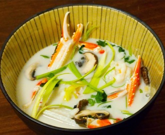 Thaimaalainen seafood-keitto