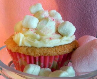 Vaahtokarkki muffinssit/Marshmallow cupcakes