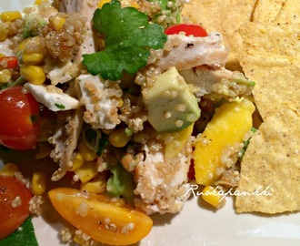 Kvinoa-kanasalaatti meksikon vivahteella