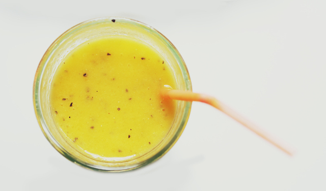 Passion, mango & pineapple smoothie