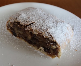 Apfelstrudel