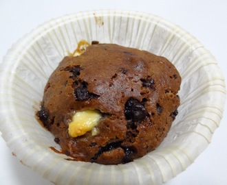 Kahden suklaan muffinit