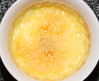 Crème brûlée eli paahtovanukas