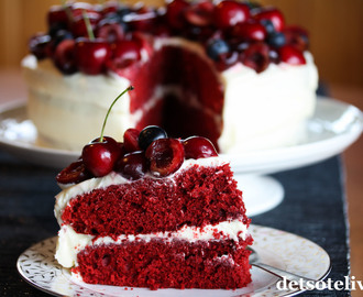 Summer Red Velvet Cake