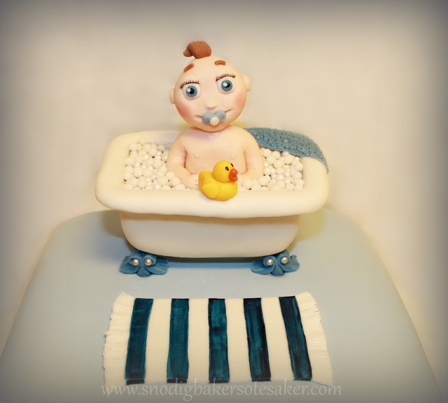 Dåpskake til Jonas / Christening cake with baby boy in a bath tub