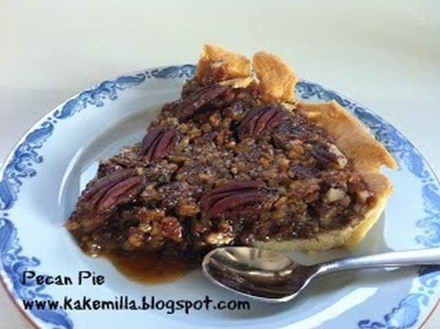 Pecan Pie from The Hummingbird Bakery
