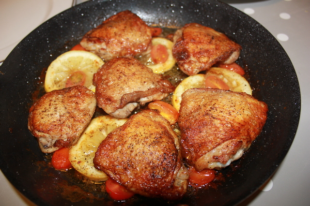 Kylling med sitron og tomat