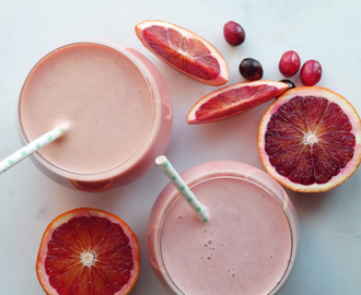Vitamin boost smoothie med rødeappelsiner