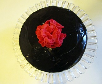 Devil food cake