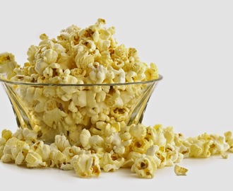 Hvordan få smak på luftpoppet popcorn