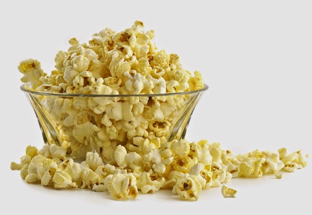 Hvordan få smak på luftpoppet popcorn