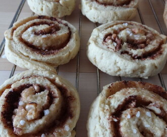 Nydelige kanelsnurrer uten mel og sukker