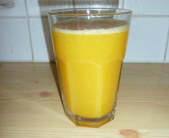 Appelsin og ananas smoothie