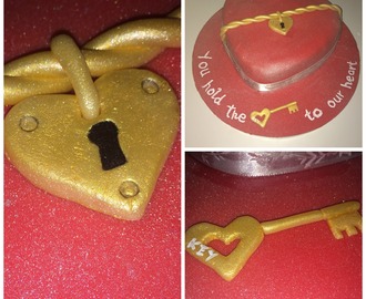Heart Key Cake