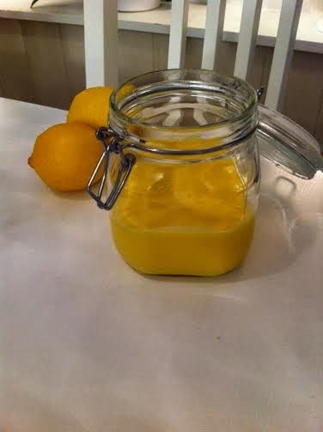 Lemoncurd oppskrift.