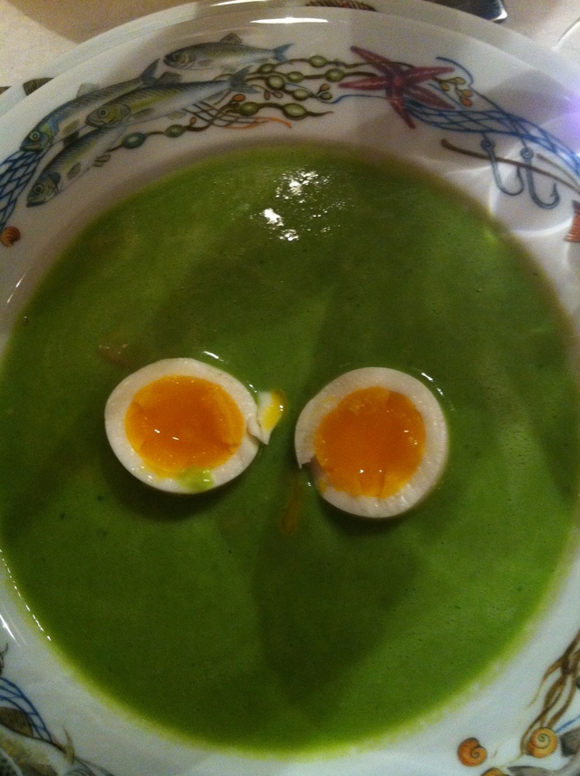 Grønn ertesuppe – verdens billigste, sunneste og enkleste suppe