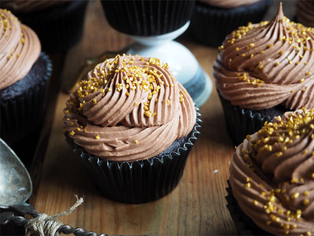 Chocolate cupcakes