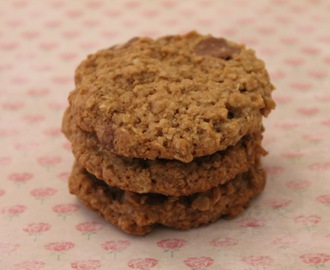 Cookies med havregryn og sjokolade