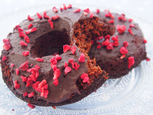 Baked chocolate doughnut ; sukkerfri