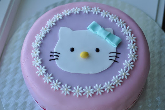 Hello Kitty kake...