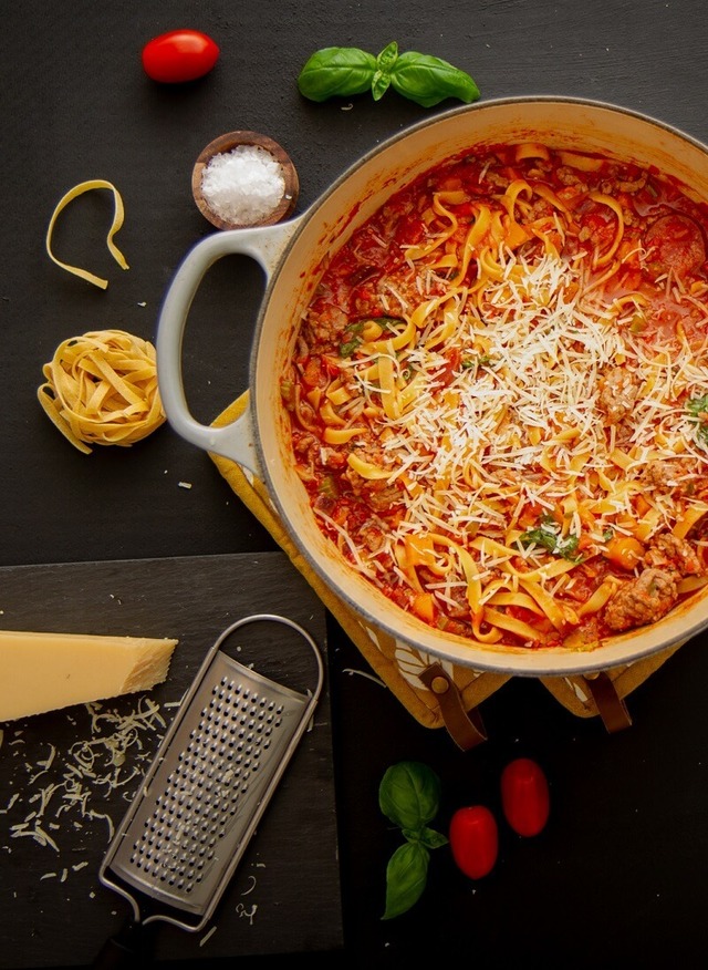 One pot pasta med kjøttsaus og chorizo | Det glade kjøkken