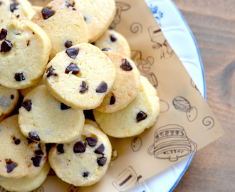 Cookies med sjokoladebiter uten gluten og sukker