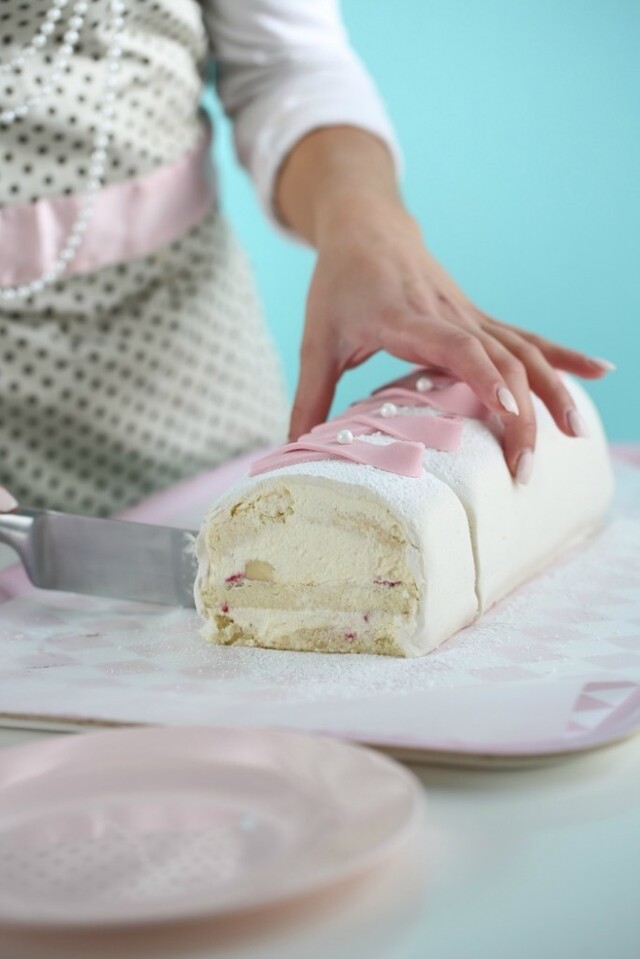 Pink Ribbon Mini Marzipan Cakes