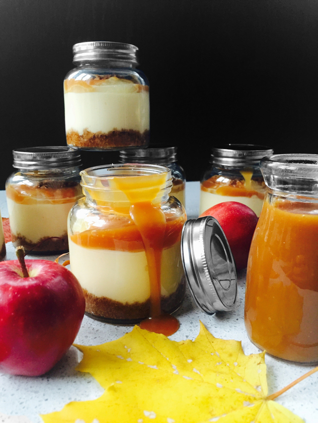 American cheesecake in a jar with norwegian apples and delicious salty caramel sauce
